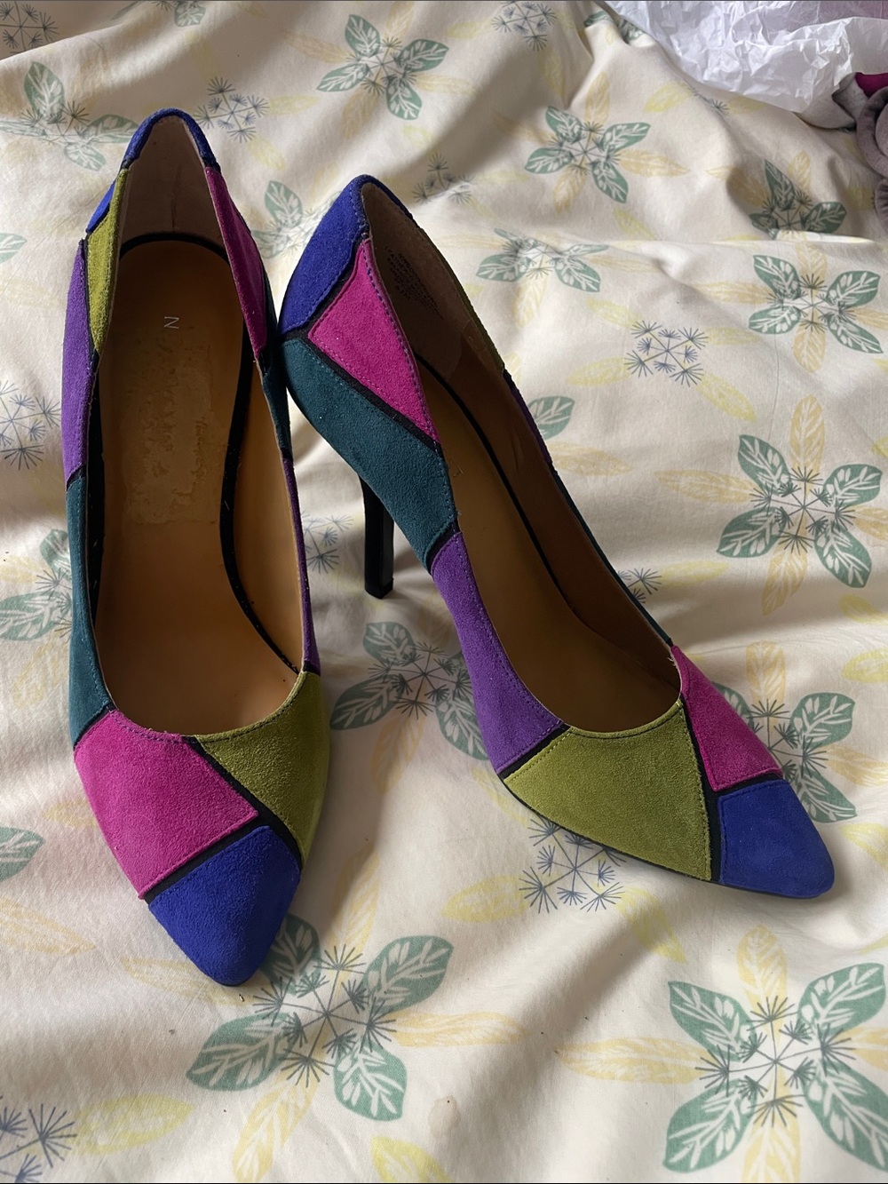 Colorblock Suede Pointed-Toe Women's Pumps - Purple, Pink, Green, Blue
